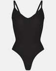 Stefanie - Smoothing Seamless Thong Shaper - Bella Fit USXS/SBlack